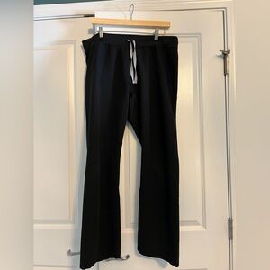 Figs Livingston Basic Scrub Pants